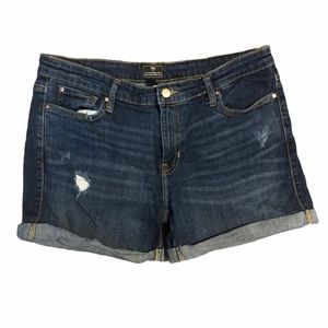 NWOT Gap sz 10 sexy boyfriend short